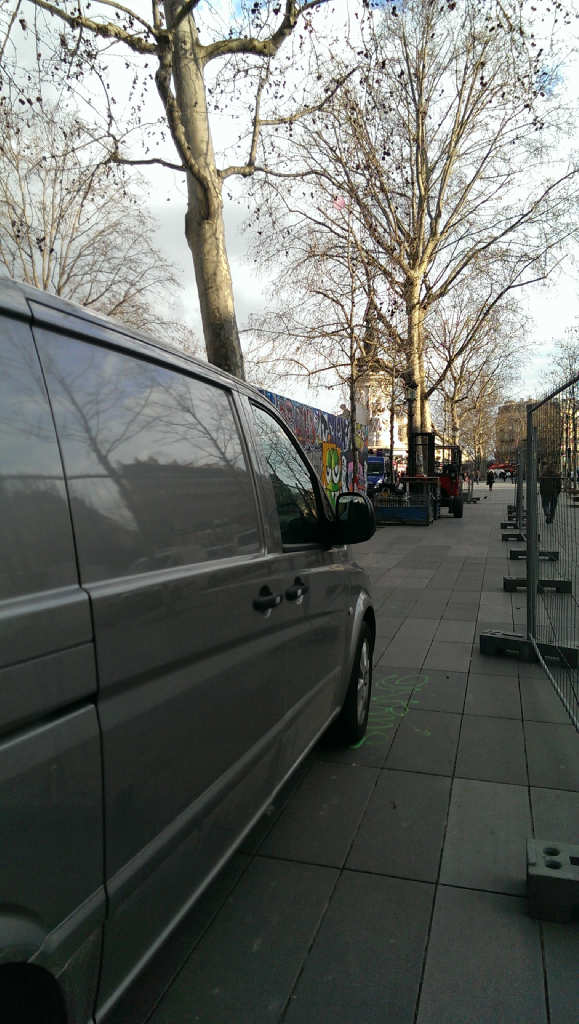 2016-03-08-16-26-06-PARIS-